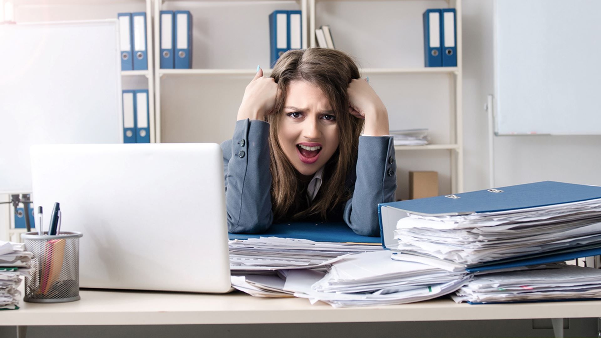 Symbol photo for virtual teamwork and digital workflows