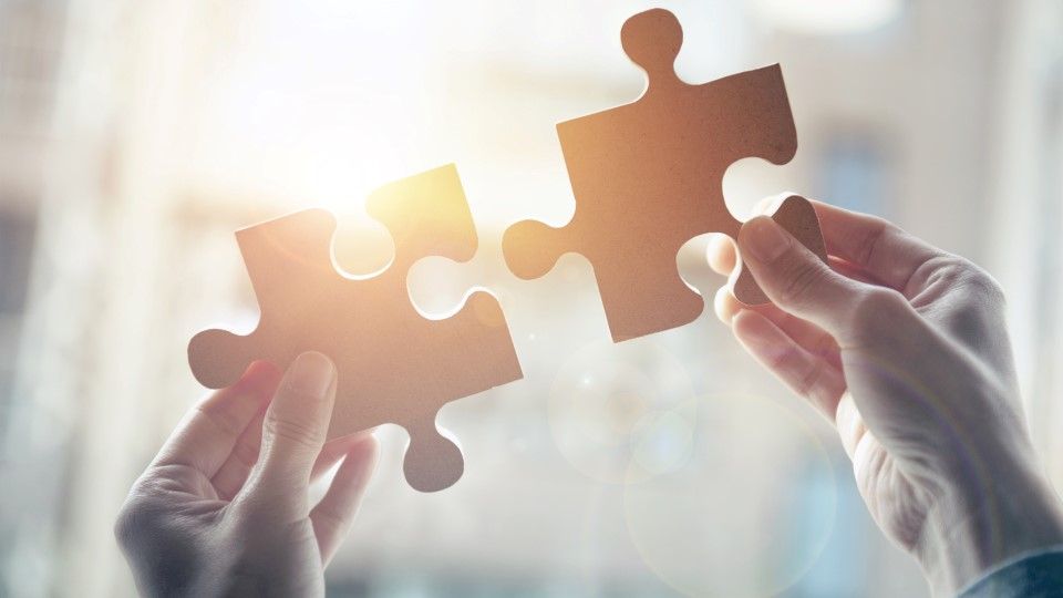 Symbol photo for blockchain – between hype and reality